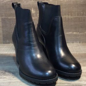 Clarks - Verona Ease Bootie